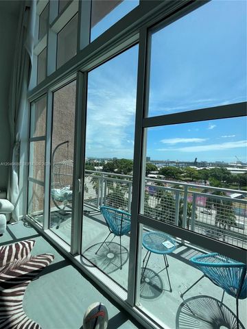 253 NE 2nd Street 632, Miami, FL 33132