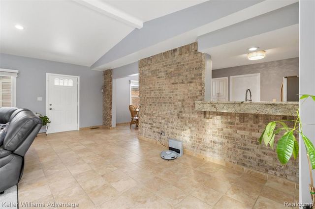 11721 Alois Street, Livonia, MI 48150