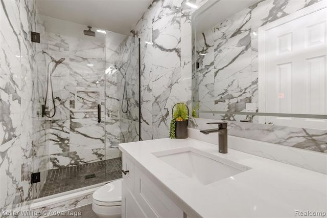 11721 Alois Street, Livonia, MI 48150