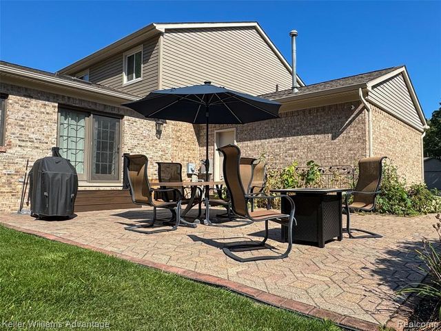 11721 Alois Street, Livonia, MI 48150