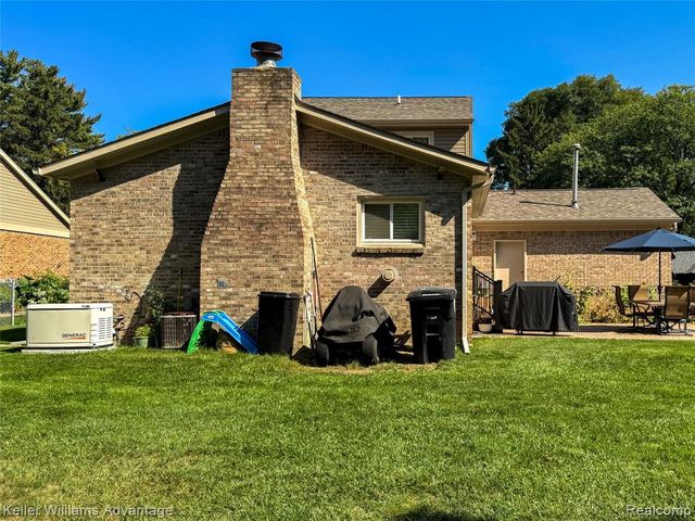 11721 Alois Street, Livonia, MI 48150