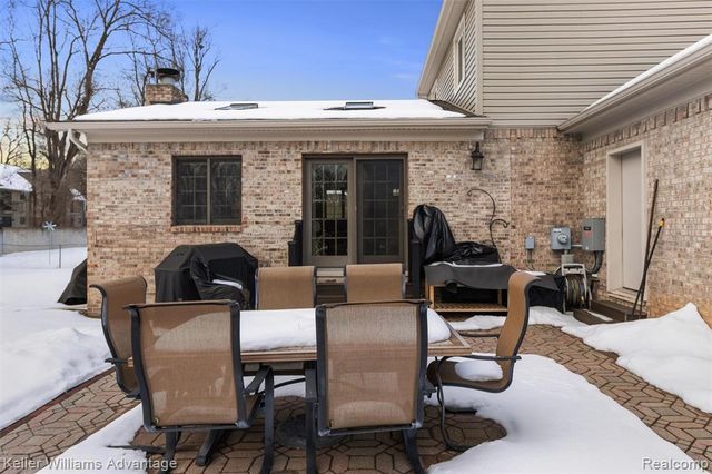 11721 Alois Street, Livonia, MI 48150