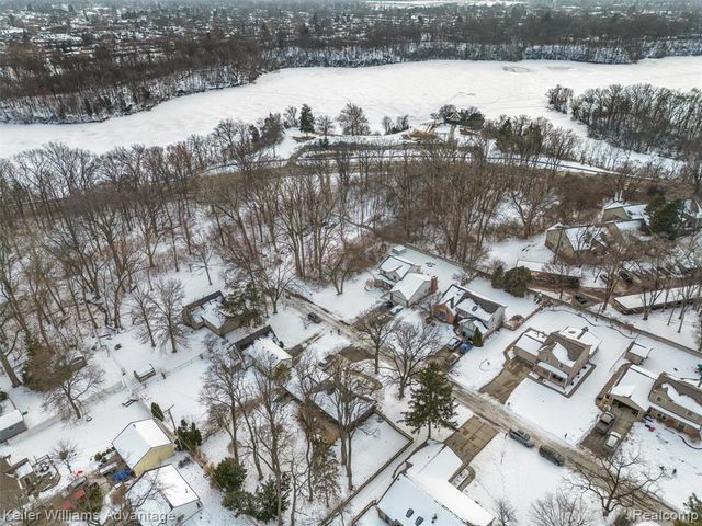 11721 Alois Street, Livonia, MI 48150