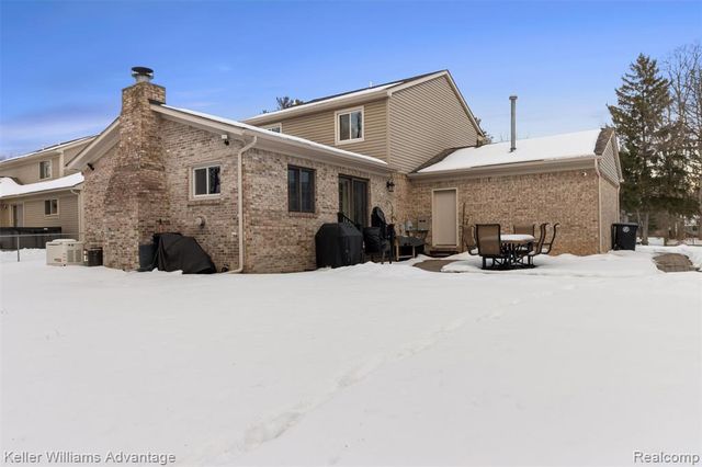 11721 Alois Street, Livonia, MI 48150