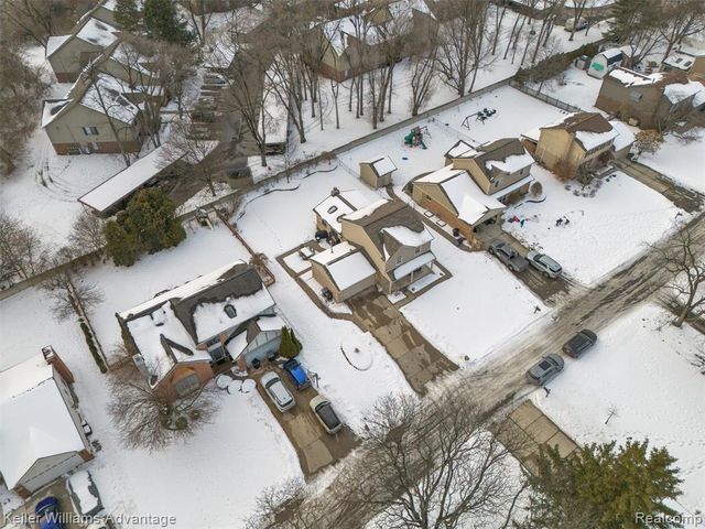 11721 Alois Street, Livonia, MI 48150