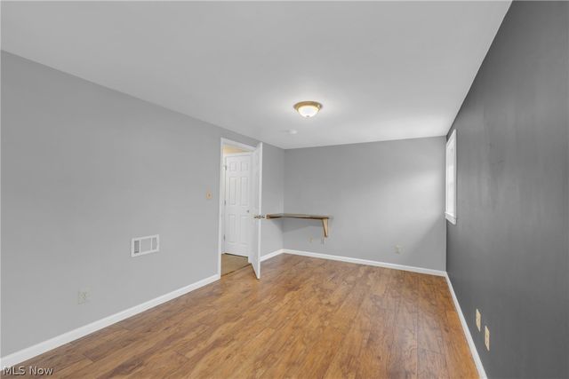 4909 Burger Avenue, Cleveland, OH 44109