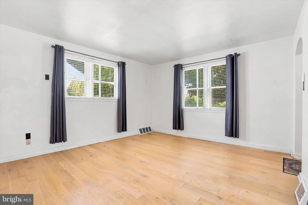 3112 FORDHAM RD, Philadelphia, PA 19114