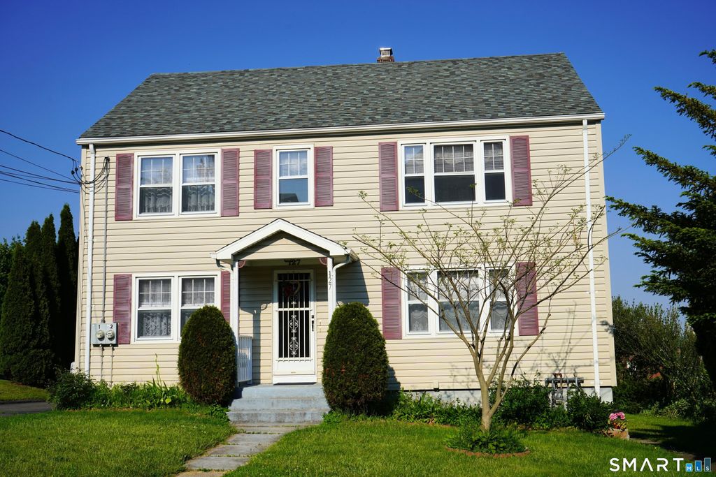 127 Booth Street 1st Floor, New Britain, CT 06053