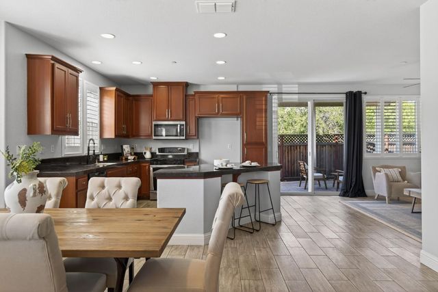 1051 Landmark Cir, Lincoln, CA 95648