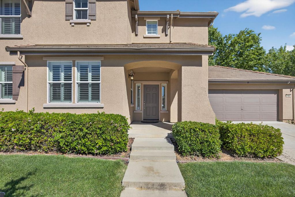 1051 Landmark Cir, Lincoln, CA 95648