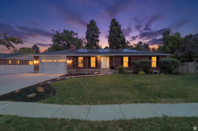 1471 E SHOSHONE AVE, Sandy, UT 84092