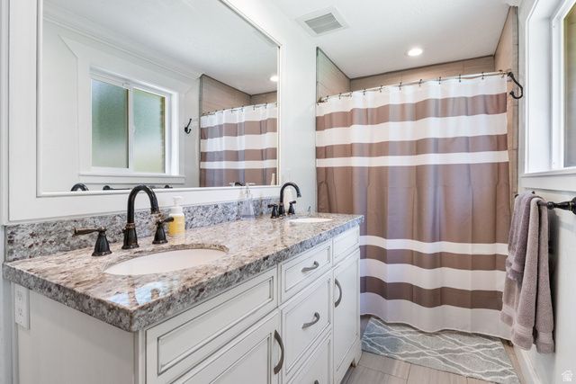1471 E SHOSHONE AVE, Sandy, UT 84092