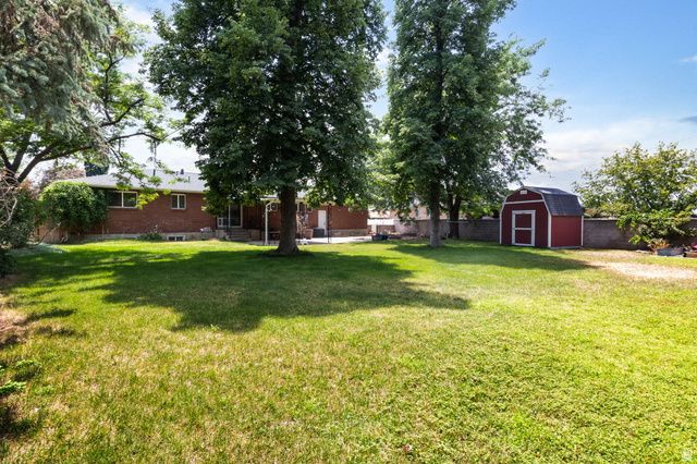 1471 E SHOSHONE AVE, Sandy, UT 84092