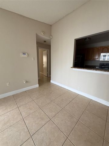 3831 BOWLINE CIRCLE 204, Kissimmee, FL 34741