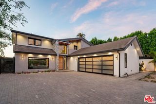 26029 Farmfield Road, Calabasas, CA 91302