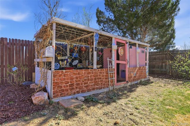 17557 E Chenango Drive, Aurora, CO 80015