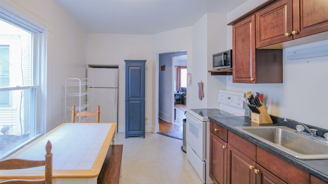 57 Pleasant Street, Ludlow, VT 05149