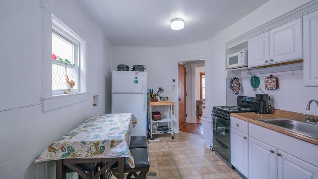 57 Pleasant Street, Ludlow, VT 05149
