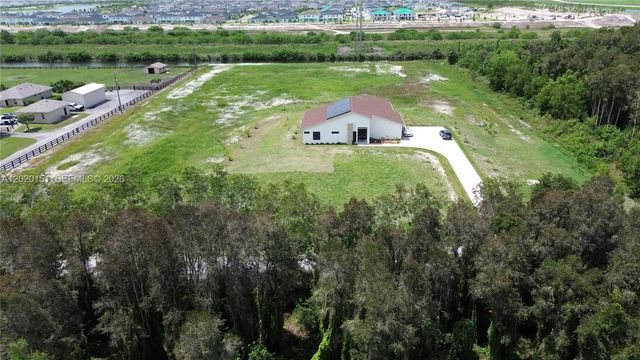 19860 Skyhawk Lane, Loxahatchee, FL 33470
