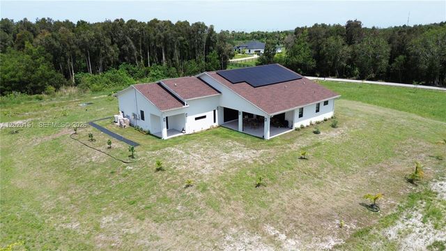 19860 Skyhawk Lane, Loxahatchee, FL 33470