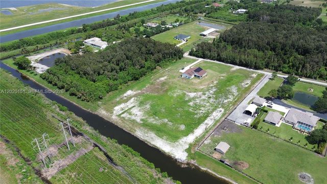 19860 Skyhawk Lane, Loxahatchee, FL 33470