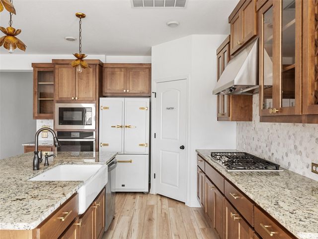 1321 Castalo Ln, Leander, TX 78641