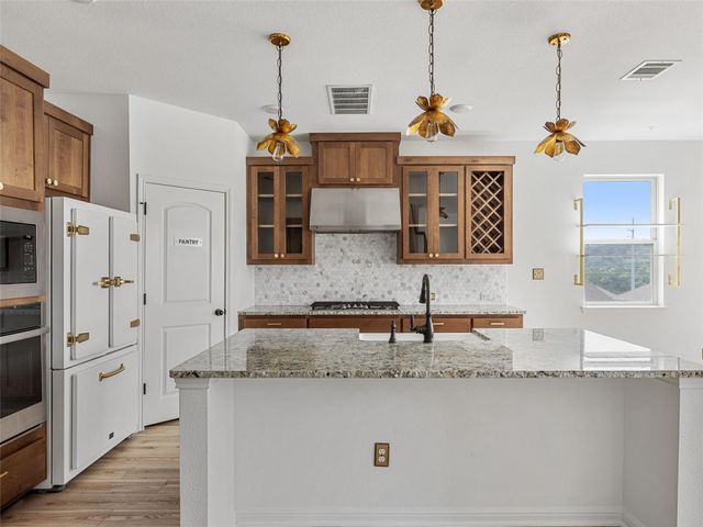 1321 Castalo Ln, Leander, TX 78641