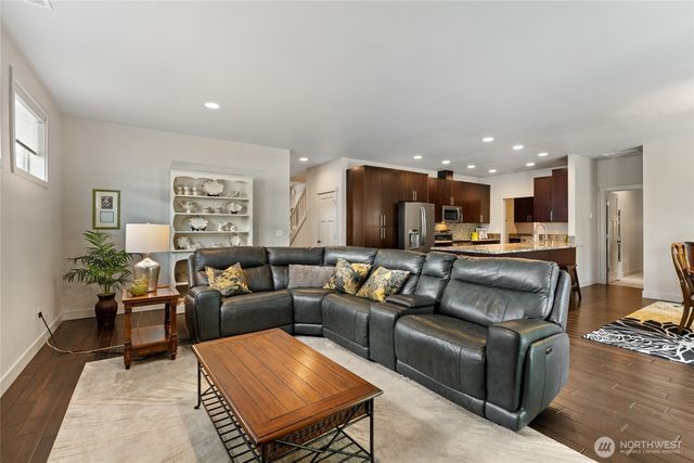 2218 N Huson, Tacoma, WA 98406