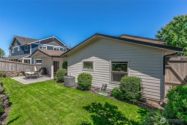2218 N Huson, Tacoma, WA 98406