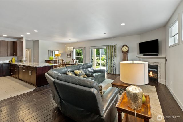 2218 N Huson, Tacoma, WA 98406
