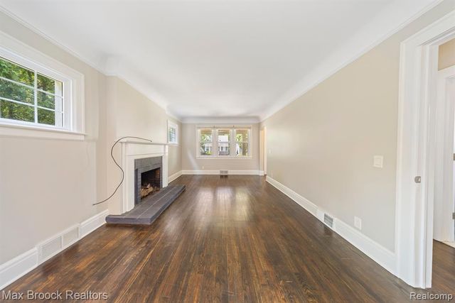 3216 Garden Avenue, Royal Oak, MI 48073