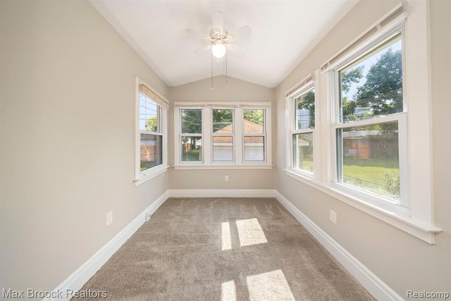 3216 Garden Avenue, Royal Oak, MI 48073