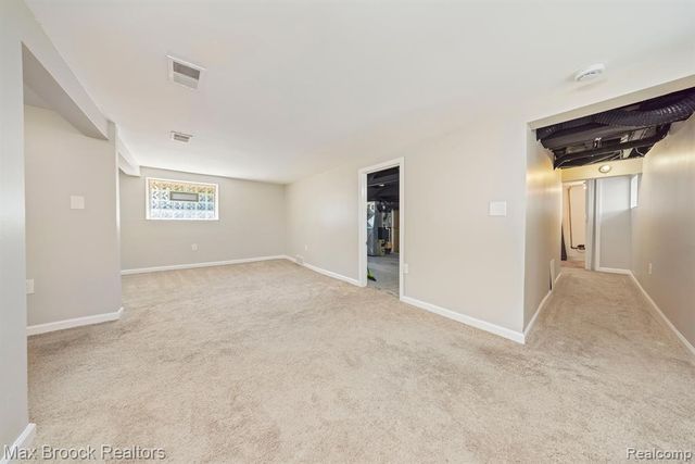 3216 Garden Avenue, Royal Oak, MI 48073