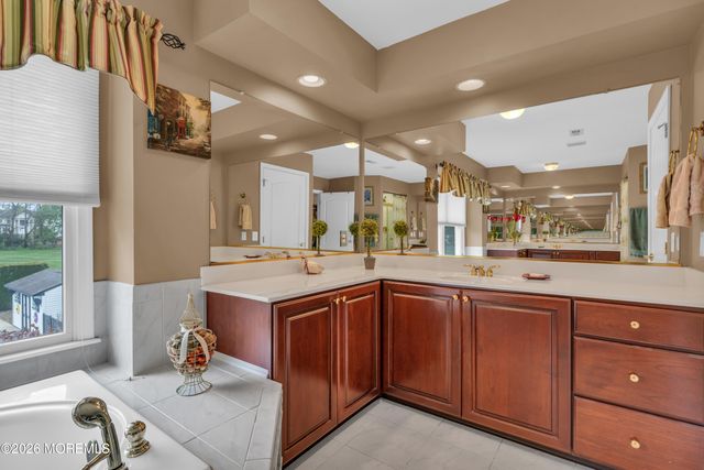 641 Kirwan Court, Freehold, NJ 07728