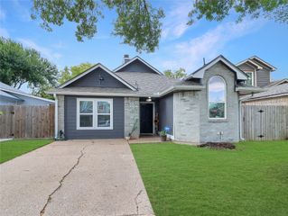 5622 Lycomb Drive, Houston, TX 77053