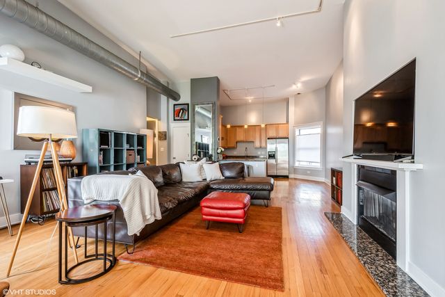 1635 W Estes Avenue 4W, Chicago, IL 60626