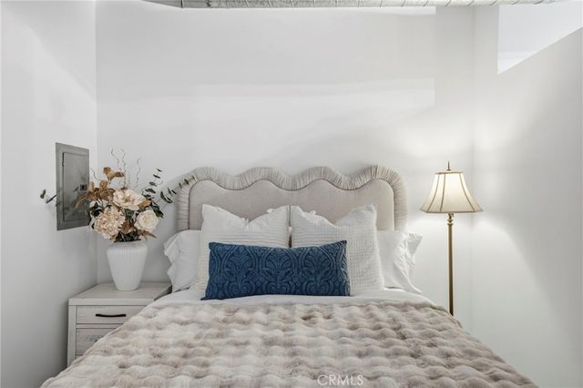 645 W 9th St 424, Los Angeles, CA 90015