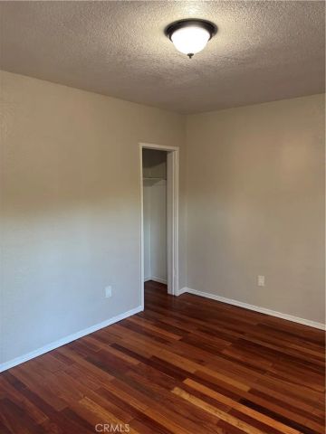 7880 N Claybeck Avenue, Sun Valley, CA 91352