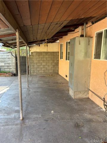 7880 N Claybeck Avenue, Sun Valley, CA 91352