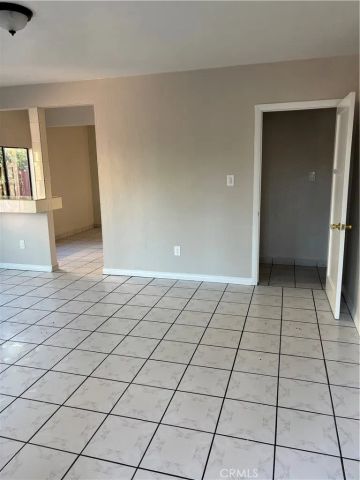 7880 N Claybeck Avenue, Sun Valley, CA 91352