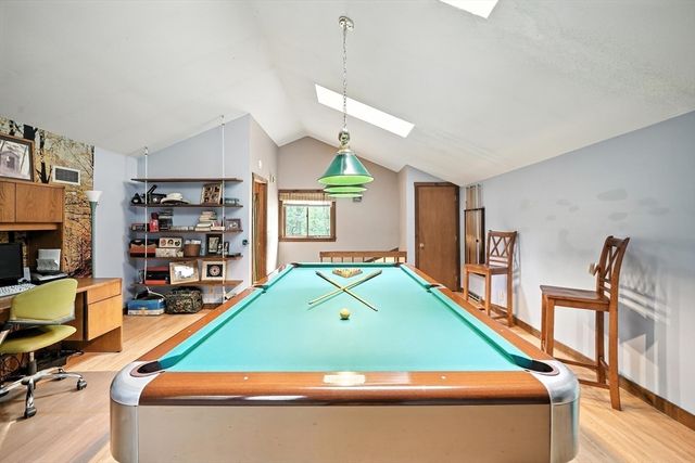 79 Pine Ridge Rd, Montgomery, MA 01085