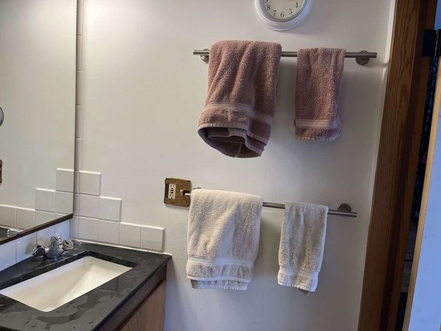 149 Folsom Brook Drive, Waitsfield, VT 05673