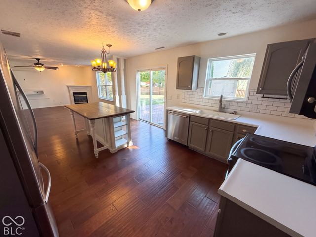 19448 Roudebush Boulevard, Noblesville, IN 46060