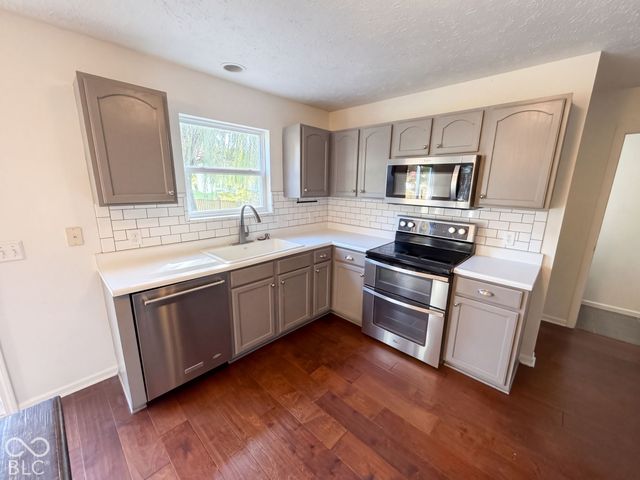 19448 Roudebush Boulevard, Noblesville, IN 46060