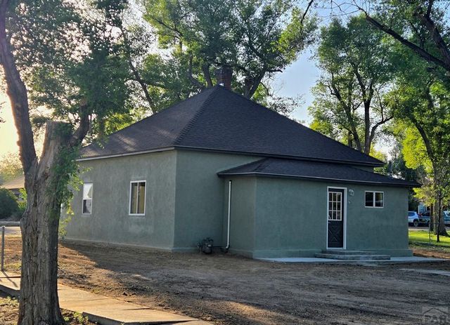 125 4th St, Cheraw, CO 81030