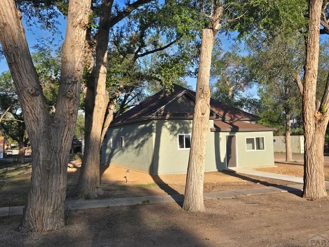 125 4th St, Cheraw, CO 81030