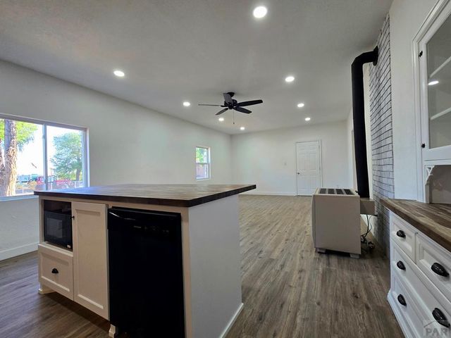 125 4th St, Cheraw, CO 81030