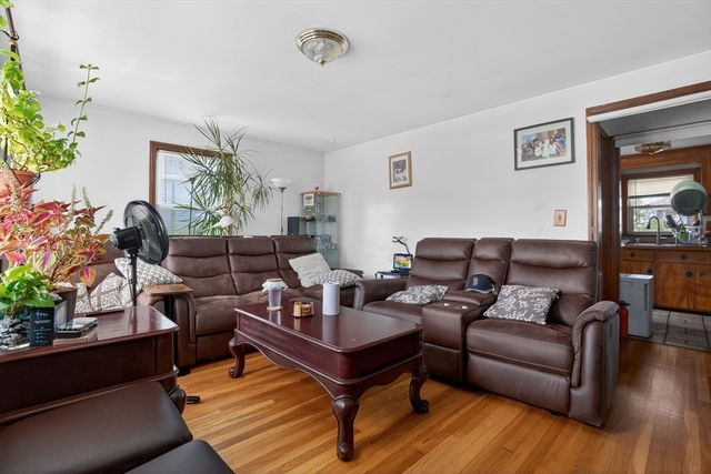 168 Main Street, Quincy, MA 02169