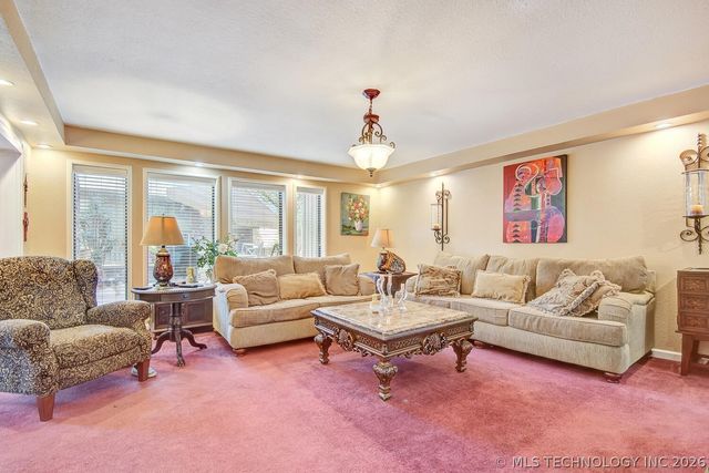 6004 S Atlanta Court 1, Tulsa, OK 74105