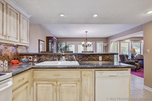 6004 S Atlanta Court 1, Tulsa, OK 74105